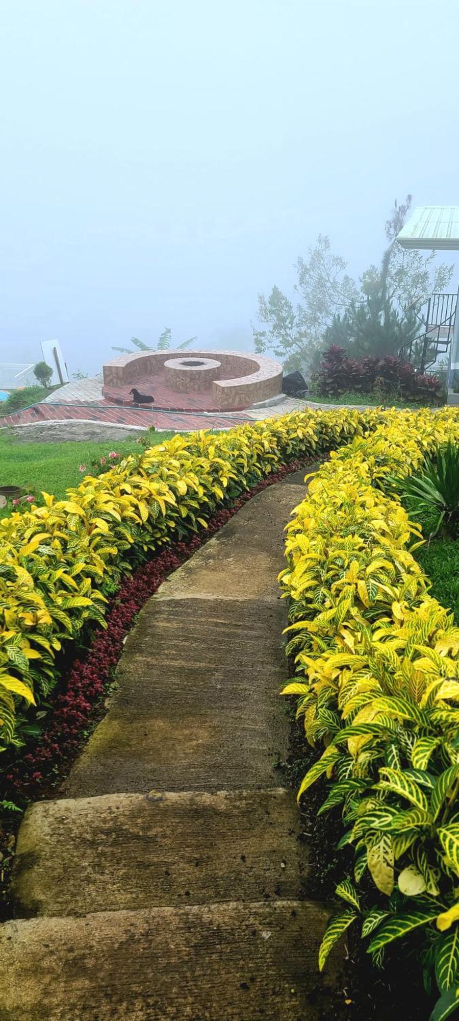 Serene Mountain Escape Digos Exterior photo