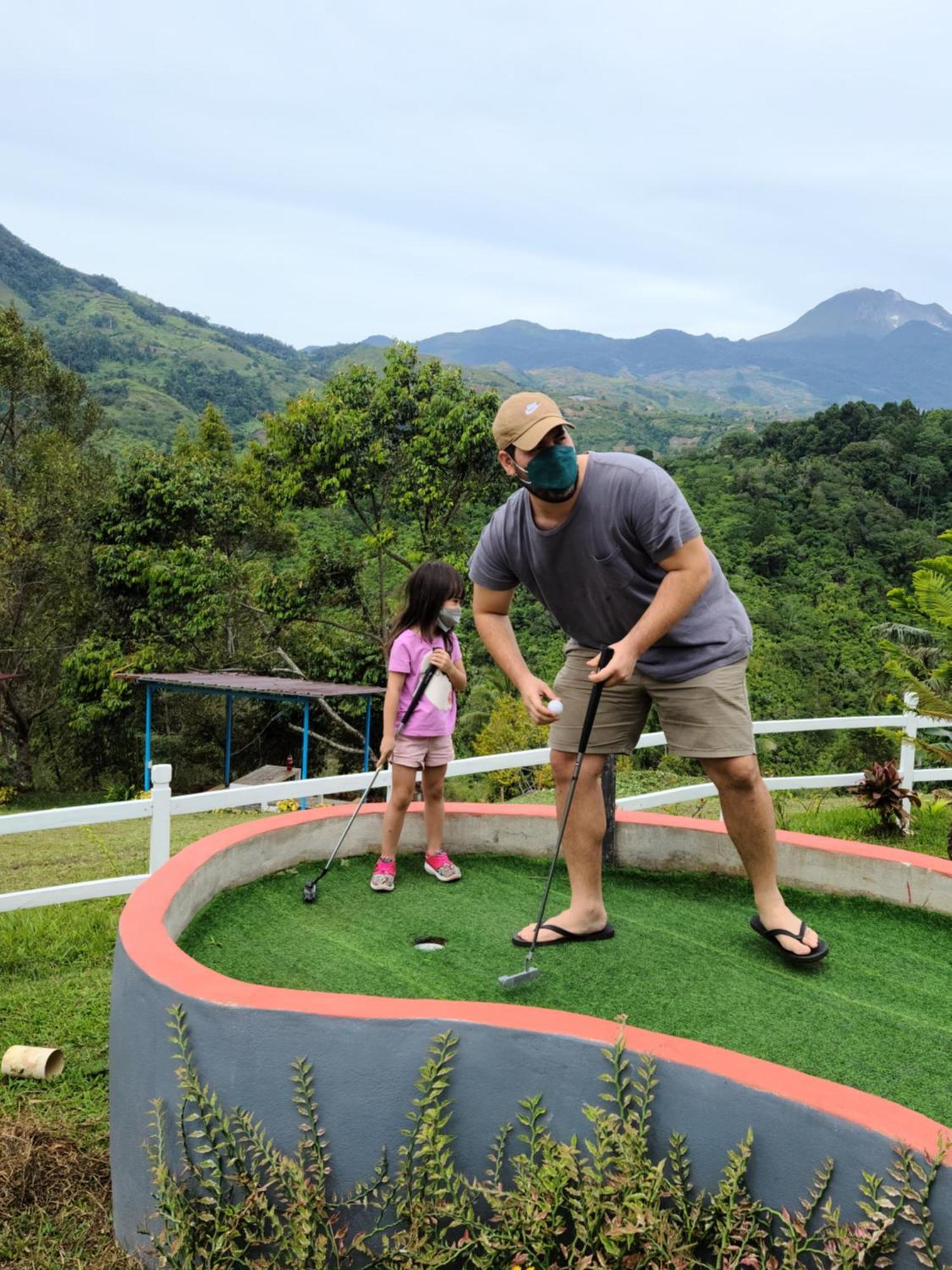 Serene Mountain Escape Digos Exterior photo